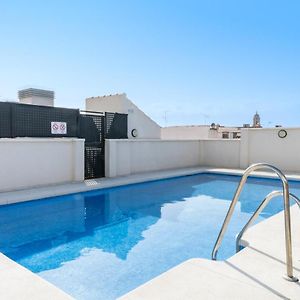 Malaga Suite Picasso With Swimming Pool And Parking In The Center!
